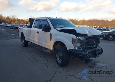 2022 Ford F-250 Xl z USA, uszkodzony, nr VIN 1FT7X2B61NEC54320